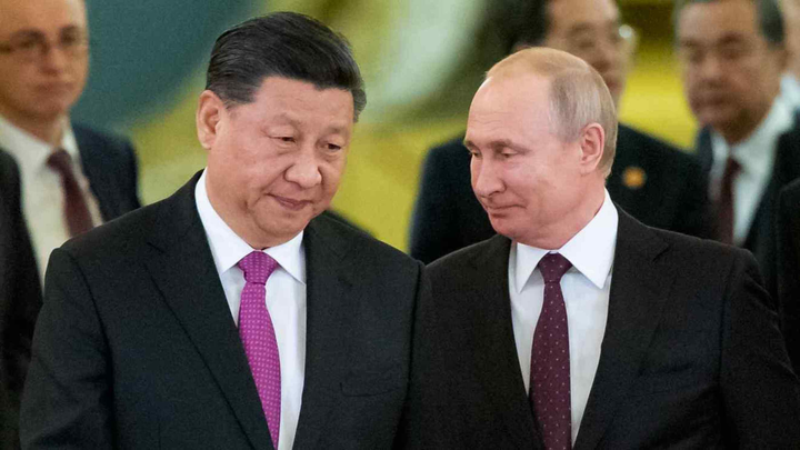 Mỹ cảnh báo Trung Quốc gánh 'một phần hậu quả' nếu Nga tấn công Ukraine - 1