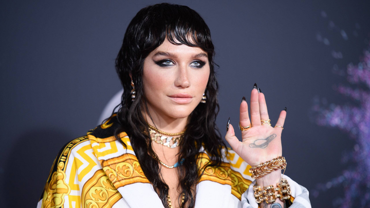 Loạt sao Hollywood bị các quốc gia 'cấm cửa': Brad Pitt chỉ vì đóng 1 bộ phim - 2