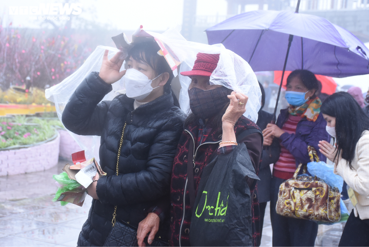 Thời tiết ngày 9/2: Mưa rét bao trùm miền Bắc, miền Nam nắng 35 độ C - 1