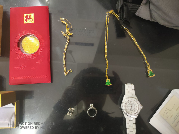 Đột nhập vào nhà đại gia ở TP.HCM, cuỗm tiền vàng rồi gửi hết cho vợ - 2