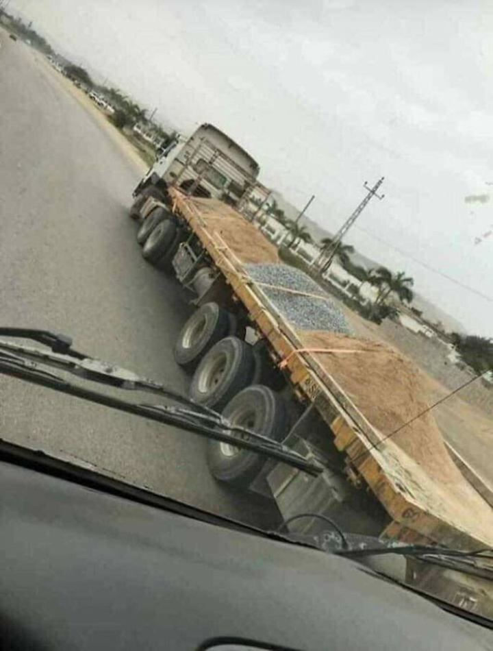 Loạt hình ảnh gây bất lực cao độ, muốn cười không được mà giận cũng không xong - 10