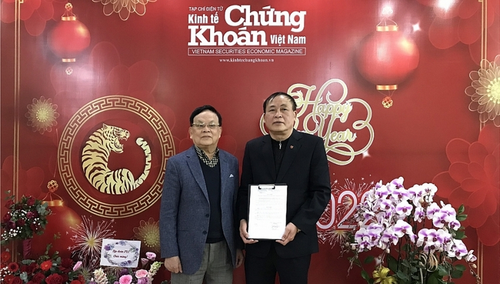 Ông Nguyễn Viết Việt làm Tổng Biên tập Tạp chí điện tử Kinh tế Chứng khoán VN - 2