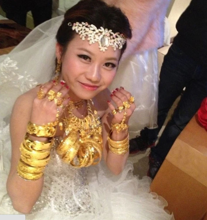 Đăng ảnh lấy chồng là 'gánh nặng', hội cô dâu lại khiến chị em rần rần 'xin vía' - 7