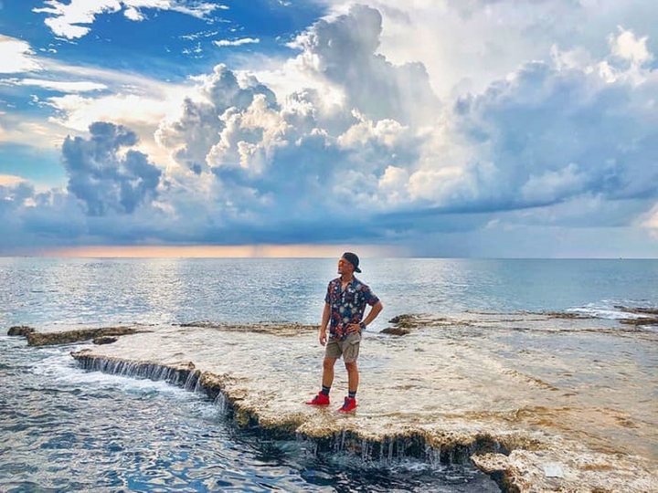 Ngắm tuyệt tác thiên nhiên mang tên Hang Rái với san hô cổ và 'thác giữa biển' - 8