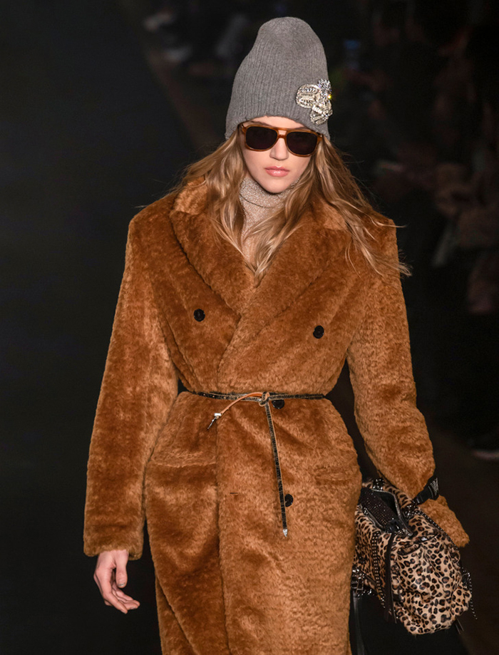 9 lỗi phổ biến khi mặc áo khoác khiến bạn kém sang - 3