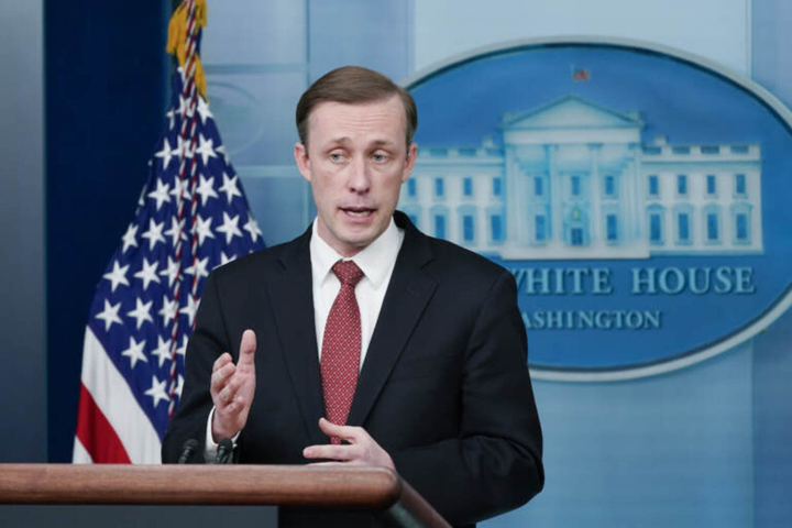 Nhà Trắng: Nga hiện có đủ lực lượng để tấn công Ukraine - 1