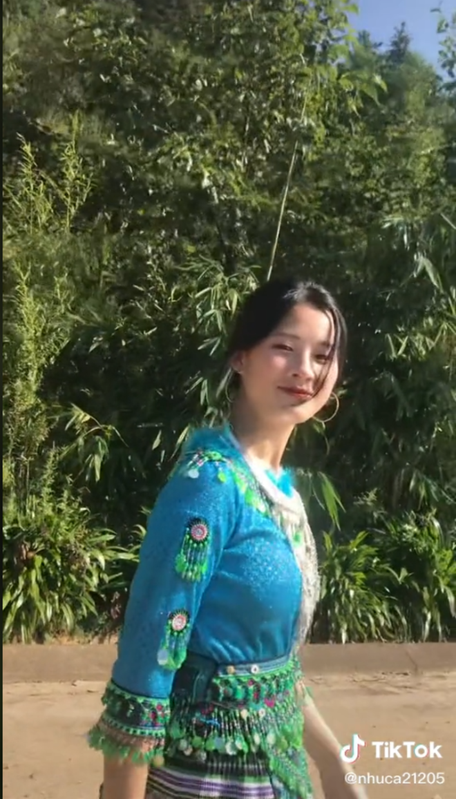 Nữ sinh dân tộc gây ấn tượng với đôi mắt 1 mí: ‘Em lớn lên với các nhà từ thiện’ - 5