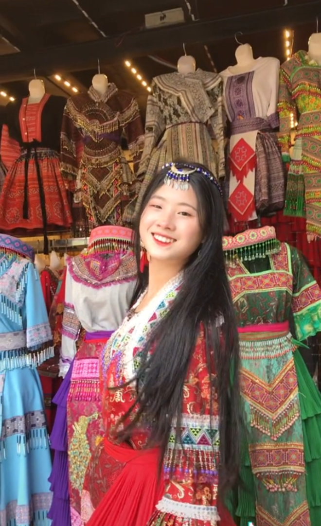 Nữ sinh dân tộc gây ấn tượng với đôi mắt 1 mí: ‘Em lớn lên với các nhà từ thiện’ - 7