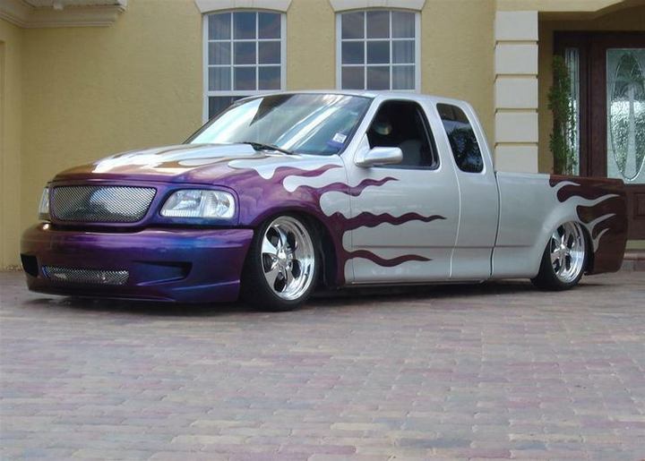 Những chiếc bán tải F-Series độ kỳ dị, xấu không thể tả - 2