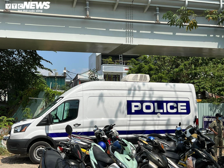 Ảnh: Hiện trường tìm thấy thi thể nam sinh mất tích khi đến TP.HCM nhập học - 2