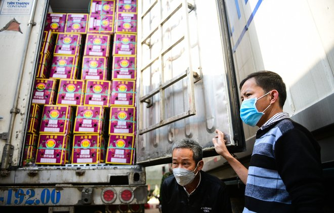 Trung Quốc yêu cầu hàng hóa Việt Nam xuất khẩu phải bọc màng nylon - 1