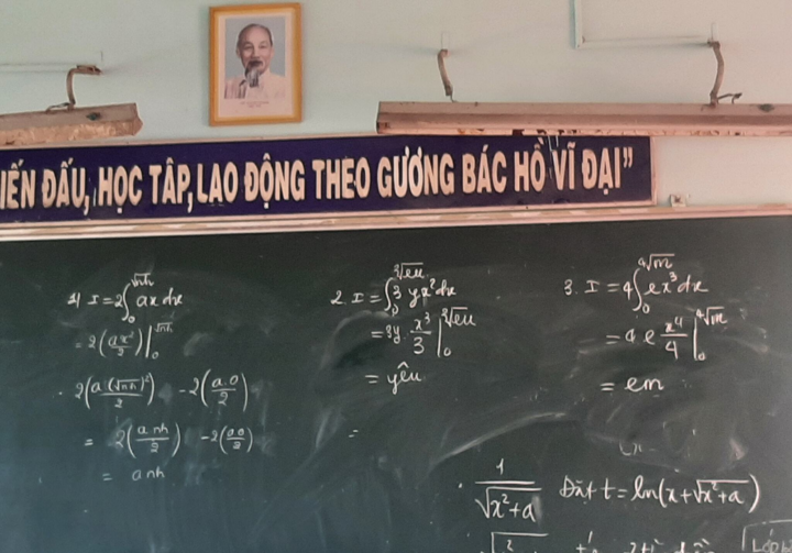 Dở khóc dở cười tình hình trở lại trường lớp của hội học sinh, nhìn cứ lạ lắm ý - 4
