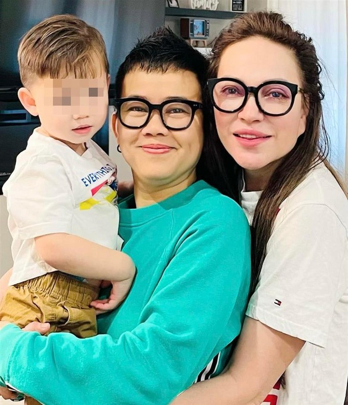 Phương Uyên công khai yêu ca sĩ Thanh Hà - Ảnh 2. Phương Uyên công khai tình yêu với ca sĩ Thanh Hà - 2