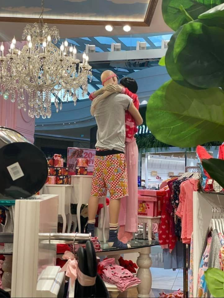 Cười bò với khoảnh khắc hậu valentine được khoe khắp nơi, ảnh cuối 'out trình' - 7