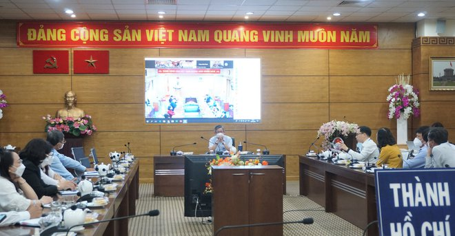 Cân nhắc giảm thời gian cách ly tại nhà với F1 là học sinh - 1