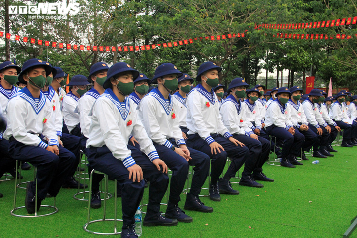 Người mẹ thao thức cả đêm, dậy sớm nấu bữa sáng tiễn con lên đường nhập ngũ - 3