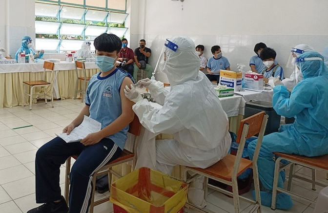 Vì sao trẻ khỏi COVID-19 vẫn cần tiêm vaccine? - 2