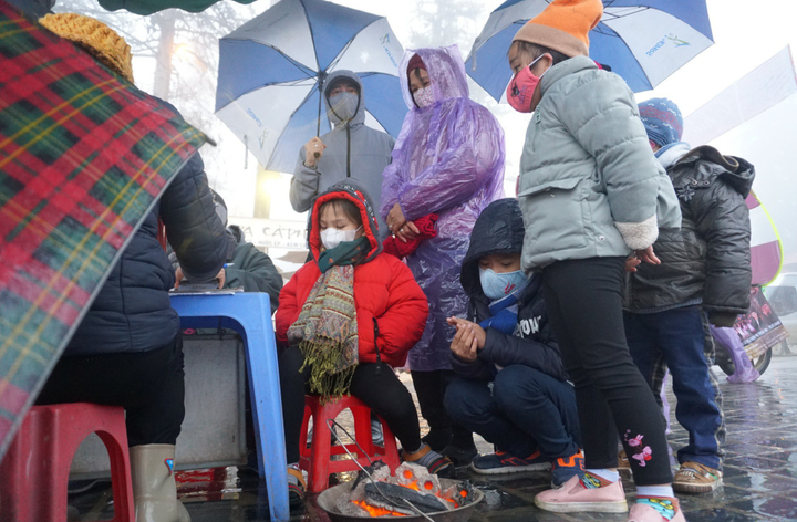 Cuối tuần miền Bắc chuyển rét đậm rét hại, có nơi xấp xỉ 0 độ C - 1