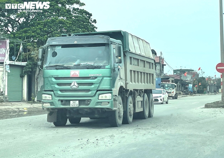 Xe cơi nới thành thùng, quá hạn kiểm định tung hoành ở Khu kinh tế Nghi Sơn - 8