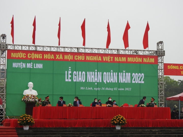 Thắp ngọn lửa nhiệt huyết cống hiến, phụng sự Tổ quốc của thanh niên - 1