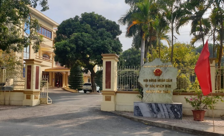 Yên Bái: Bắt nguyên Phó Chủ tịch UBND huyện Văn Chấn - 1