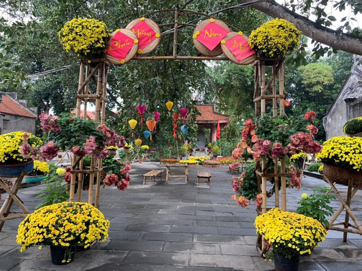 Đền Hai Bà Trưng, Hà Nội: Điểm đến du lịch văn hóa tâm linh hấp dẫn - 5