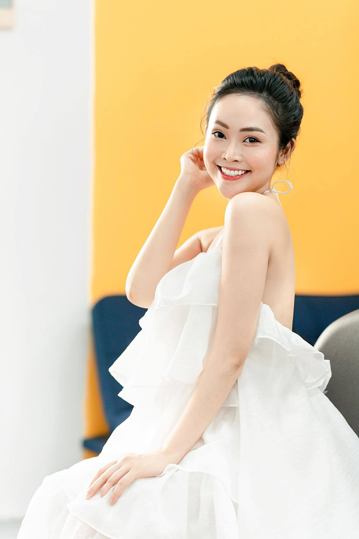 Ba 'anh công an hot nhất phim Việt' có vợ, bạn gái xinh như hotgirl - 6