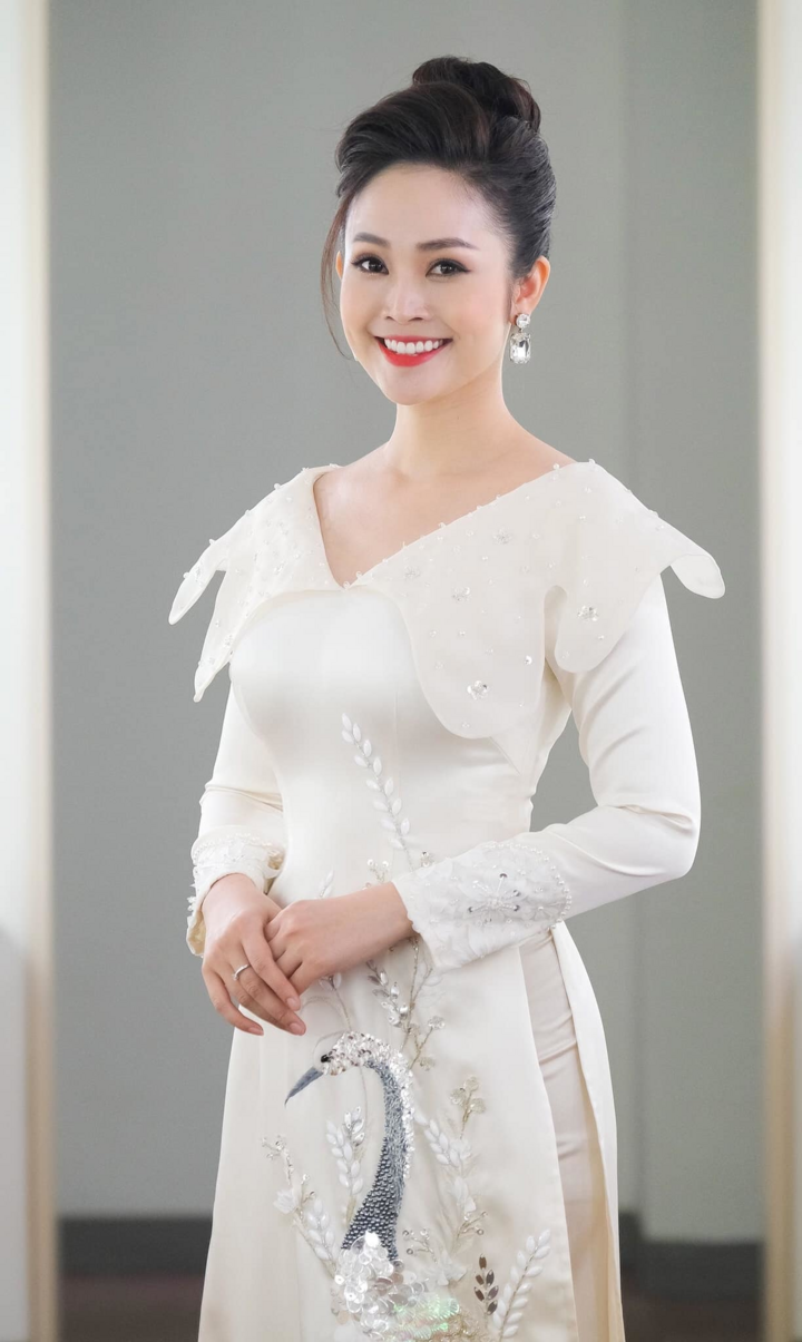 Ba 'anh công an hot nhất phim Việt' có vợ, bạn gái xinh như hotgirl - 10