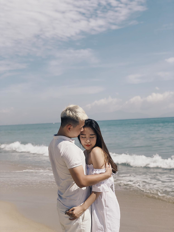 Ba 'anh công an hot nhất phim Việt' có vợ, bạn gái xinh như hotgirl - 26