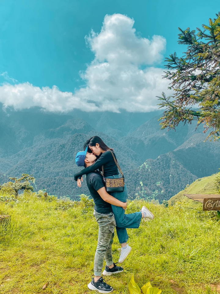 Ba 'anh công an hot nhất phim Việt' có vợ, bạn gái xinh như hotgirl - 27