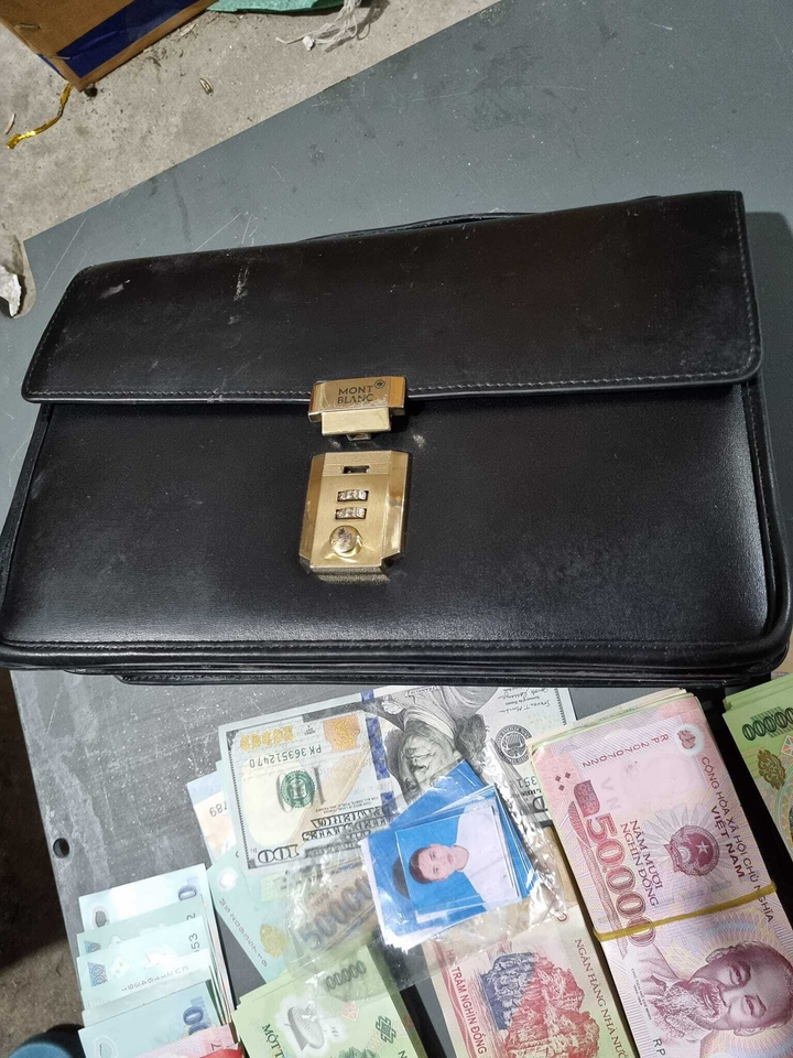 Nhặt được túi đầy tiền đăng lên MXH nhờ tìm chủ, bất ngờ nhận về ‘mưa lời chúc’ - 1