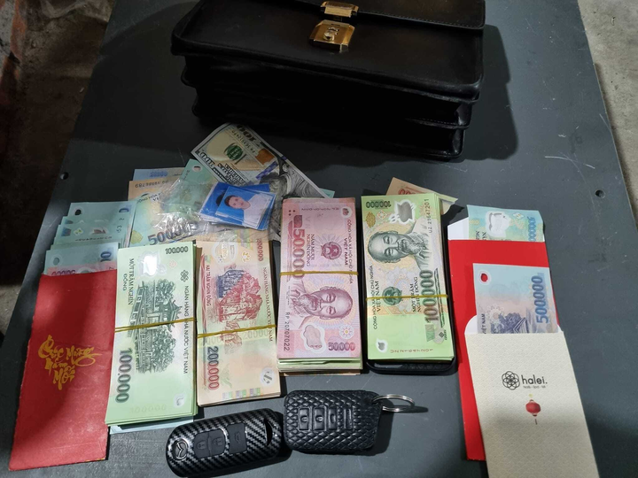 Nhặt được túi đầy tiền đăng lên MXH nhờ tìm chủ, bất ngờ nhận về ‘mưa lời chúc’ - 2