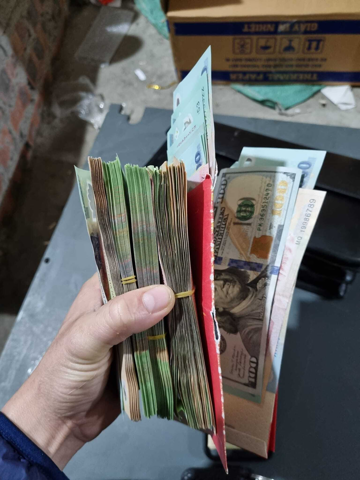 Nhặt được túi đầy tiền đăng lên MXH nhờ tìm chủ, bất ngờ nhận về ‘mưa lời chúc’ - 3