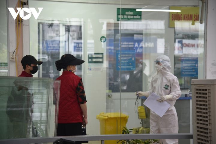 Hà Nội: Trẻ em mắc COVID-19 sẽ điều trị ở đâu? - 1