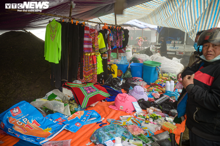 Ảnh: Độc đáo phiên chợ trong sương của người Hà Nhì đen - 9