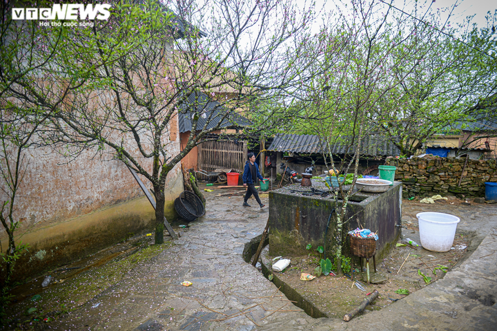 Ảnh: Cuộc sống người Y Tý những ngày băng giá, nhiệt độ dưới 0°C - 15