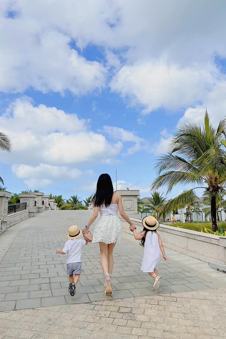 Sau biến cố hôn nhân, nhan sắc Diệp Lâm Anh càng nóng bỏng - 8