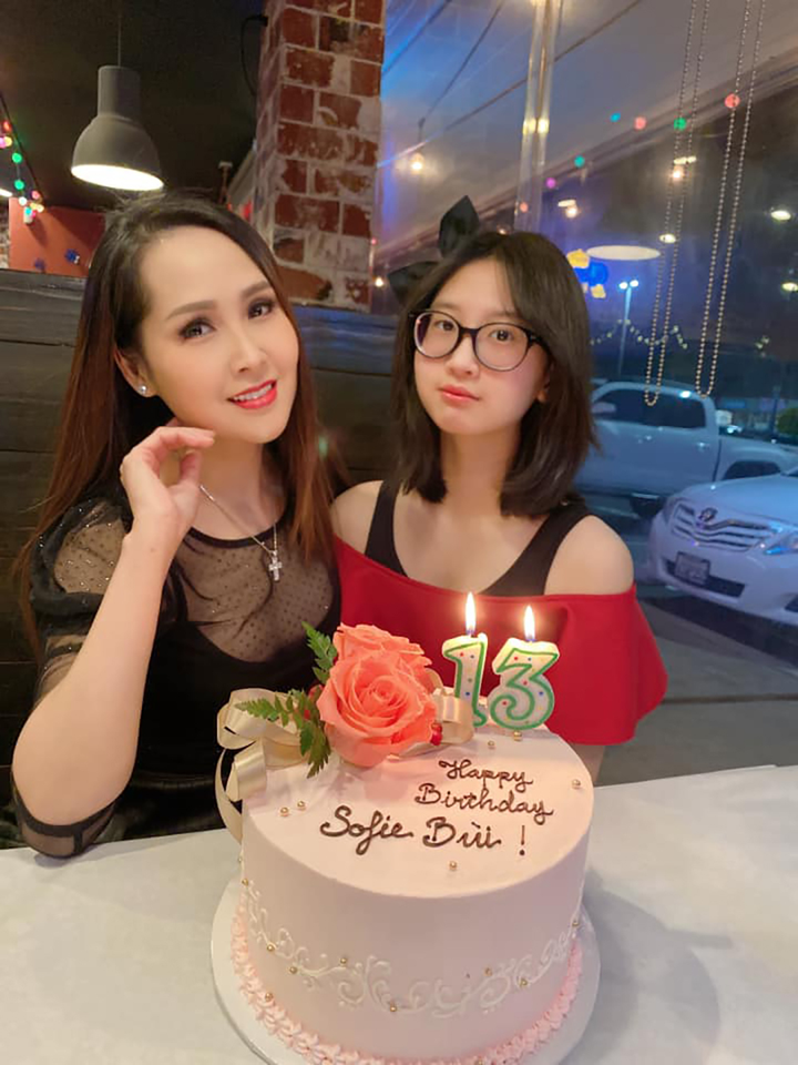 Con gái 13 tuổi xinh xắn, cao vượt trội của Minh Thư 'Gái nhảy' - 2