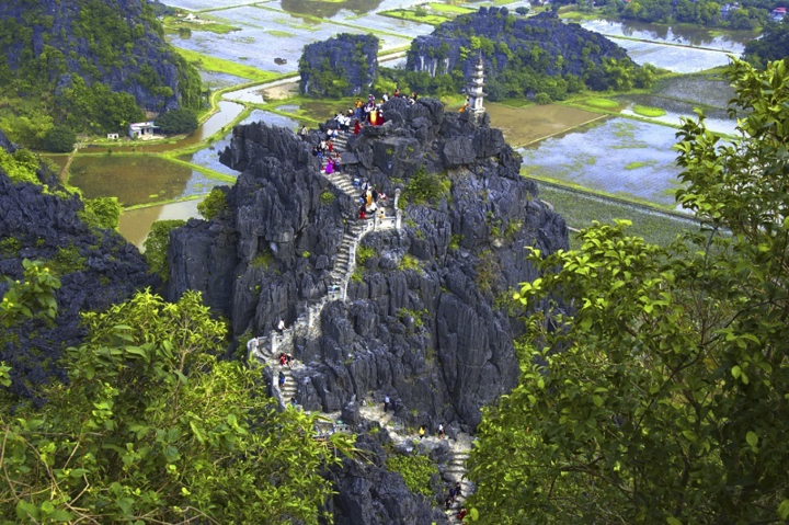 Khám phá Hang Múa - nơi tiên cảnh giữa cố đô Ninh Bình - 1
