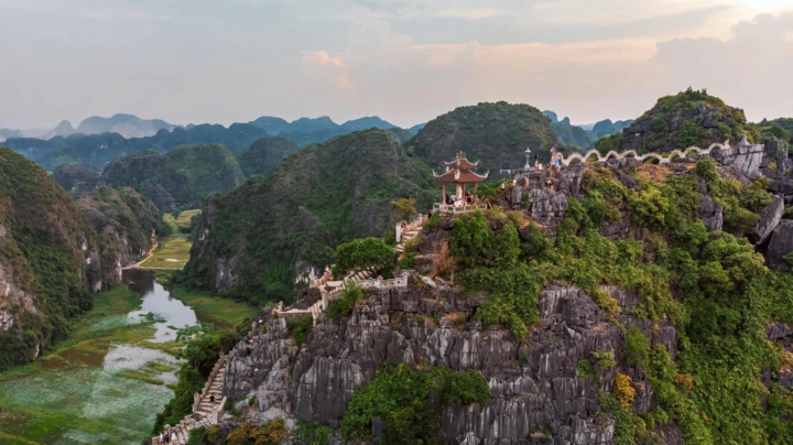Khám phá Hang Múa - nơi tiên cảnh giữa cố đô Ninh Bình - 2