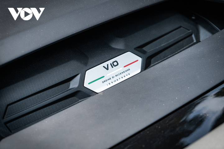 Ảnh chi tiết Lamborghini Huracan EVO độc nhất Việt Nam - 12