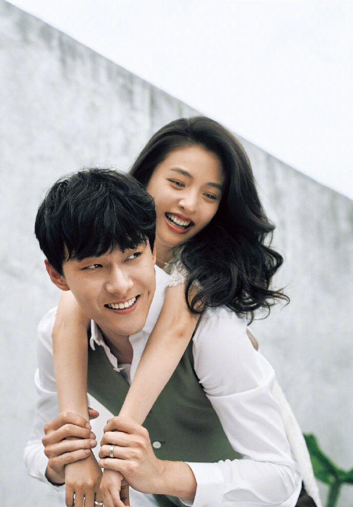 Những mỹ nhân Hoa ngữ bị scandal ái tình phá hủy sự nghiệp - 2