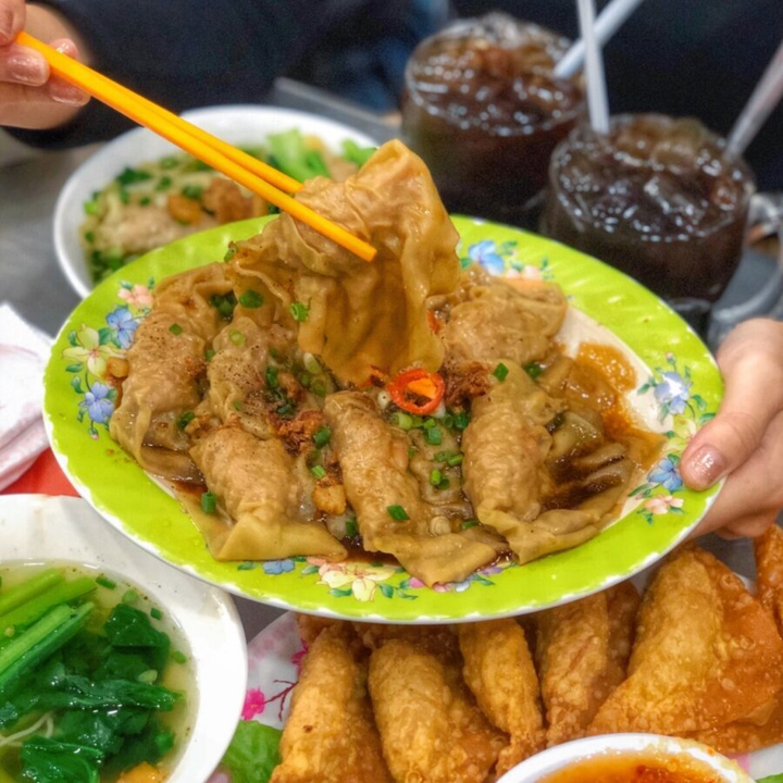 Thỏa mãn chiếc bụng đói với 5 món ngon tại 'thiên đường sủi cảo' Hà Tôn Quyền - 5