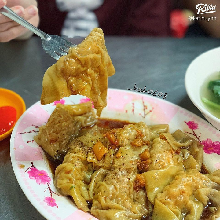 Thỏa mãn chiếc bụng đói với 5 món ngon tại 'thiên đường sủi cảo' Hà Tôn Quyền - 6