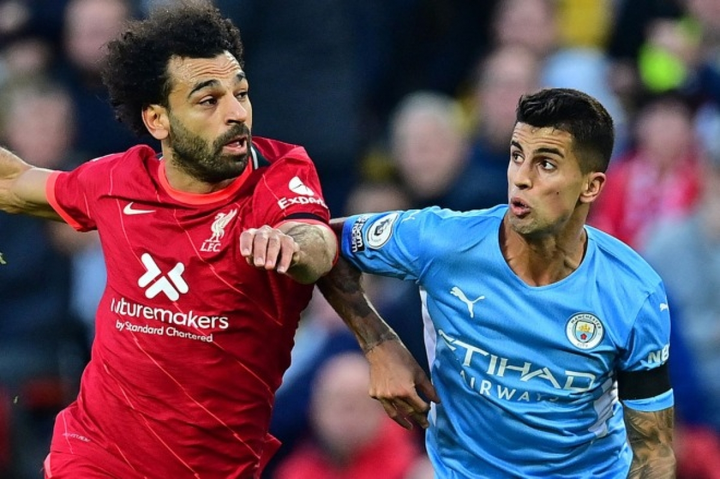 Liverpool có thể đấu Man City 4 trận trong 12 ngày - 1