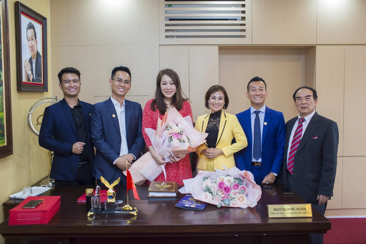 Đại sứ Việt Nam tại Liên Hiệp Quốc thăm Tập đoàn Táo Vàng Toàn Cầu - 1