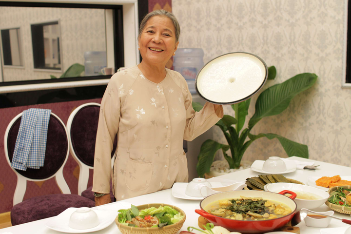 NS gạo cội làm nghề: NSƯT Phi Điểu tự chạy xe máy, Mạc Can nhổ răng vì vai diễn - 8