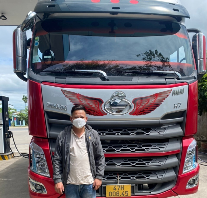 Gây tai nạn chết người ở Kon Tum, tài xế ô tô tải bị chặn lại khi đến Quảng Nam - 1