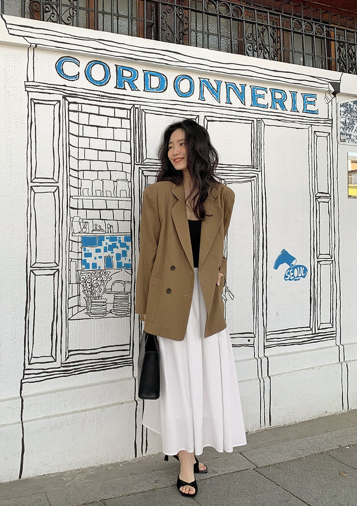 4 kiểu chân váy 'hack tuổi' cực tốt, lại hợp mốt và thanh lịch - 13