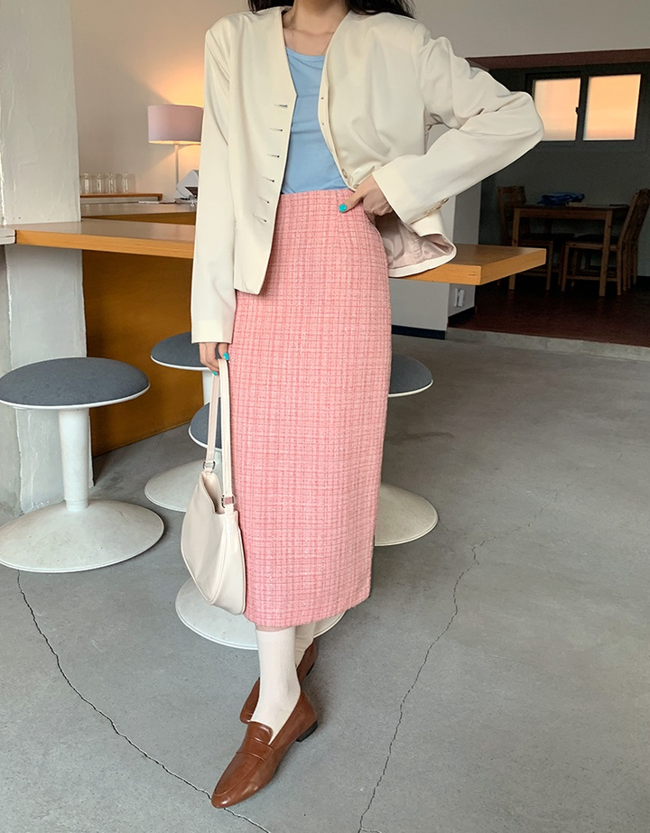 4 kiểu chân váy 'hack tuổi' cực tốt, lại hợp mốt và thanh lịch - 7